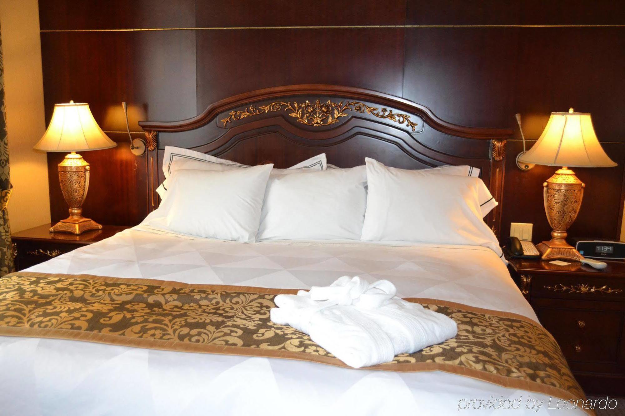 Radisson Toronto Airport West 4* Mississauga